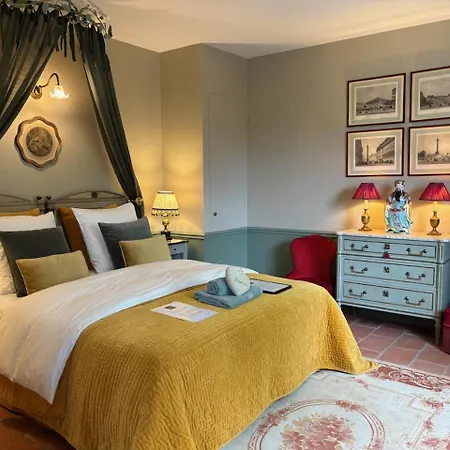 Bed & Breakfast Les Aurochs Grimaud